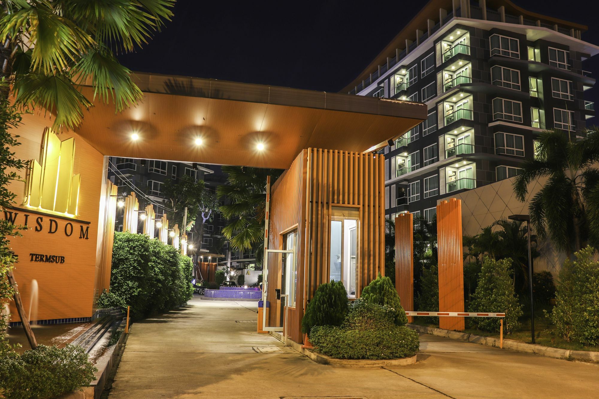 Wisdom Hotel&Residence Rayong Exterior foto